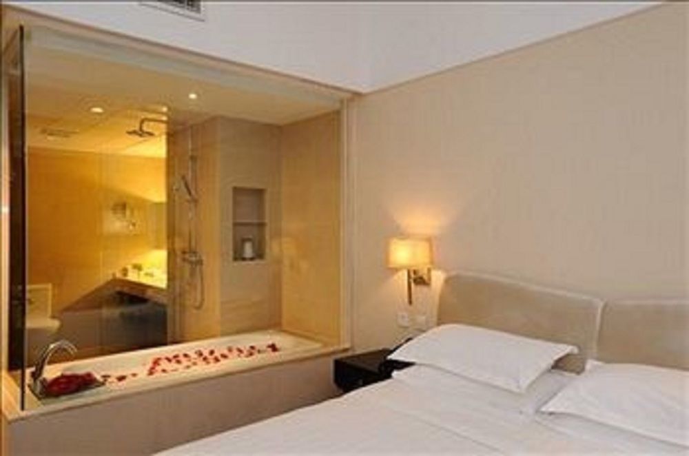 Dong Huang Hotel Peking Exteriör bild