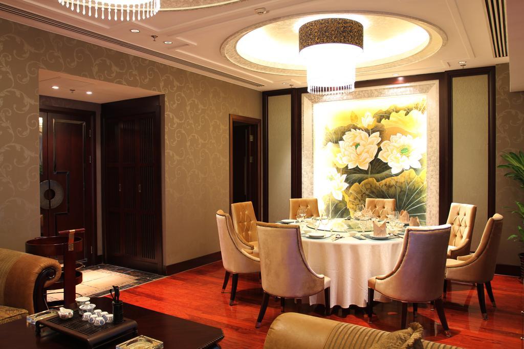Dong Huang Hotel Peking Exteriör bild